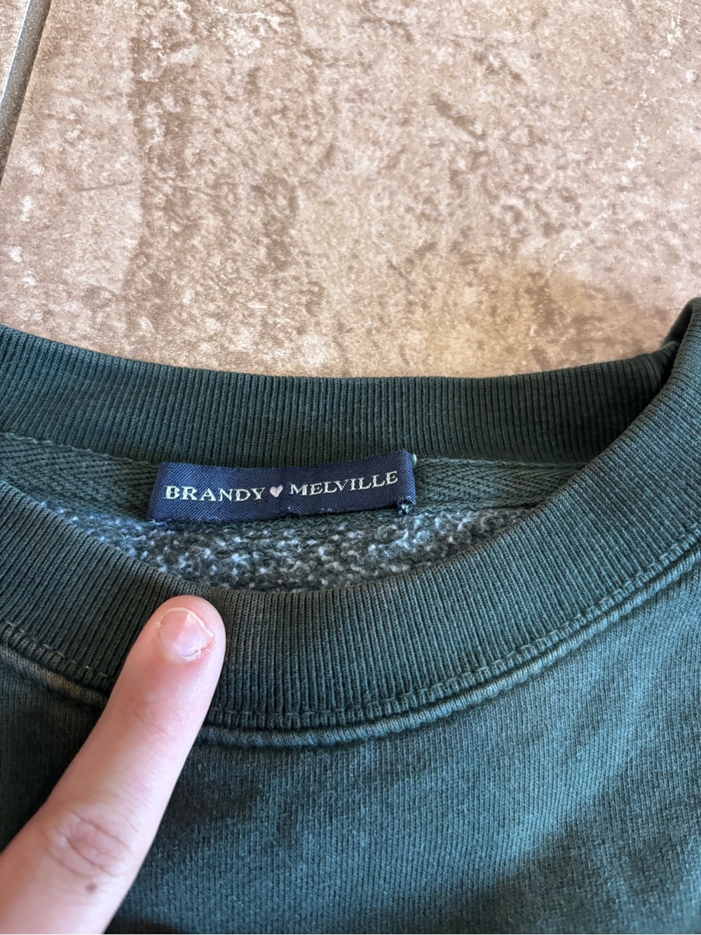 Brandy Melville Hawaii crewneck sweatshirt - Picture 3 of 3
